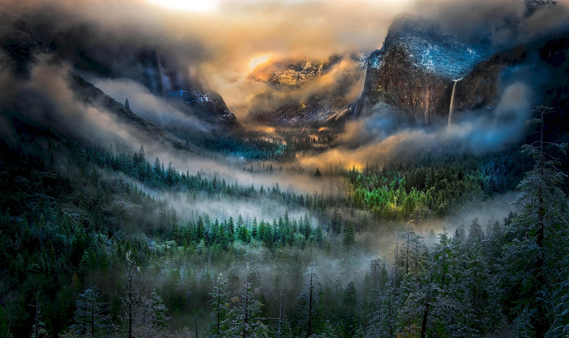 Туман в долине Йосемити