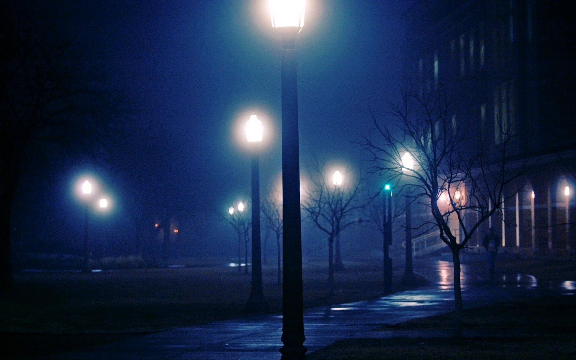 Улица ночью
