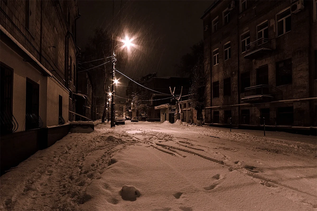Улицы России зимой ночью