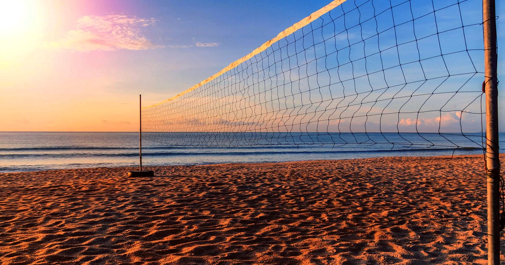 Волейбольная сетка на пляже