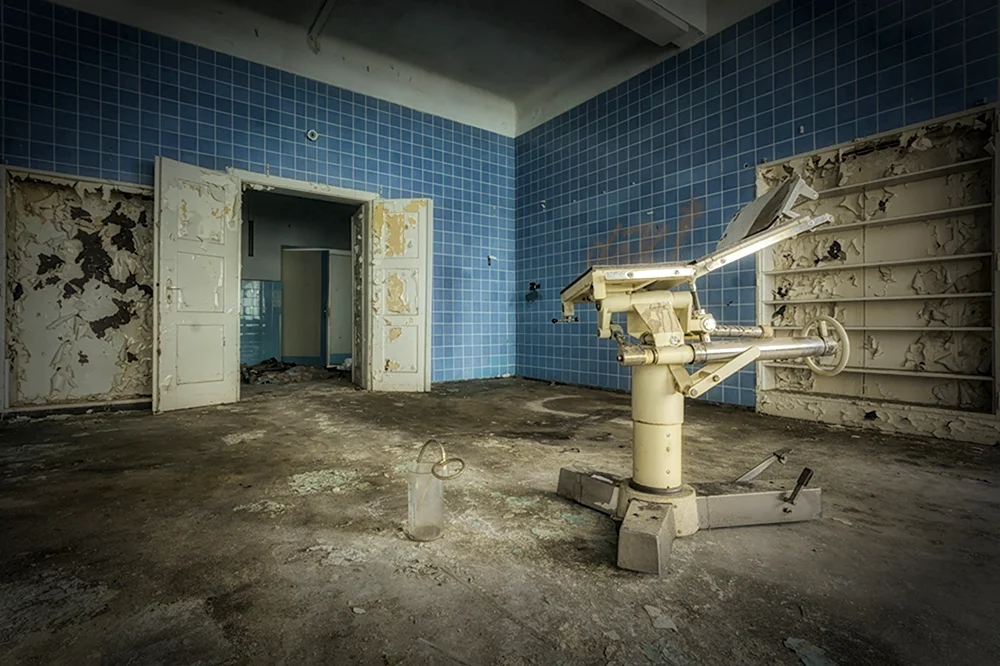 Заброшенная больница в Бельгии