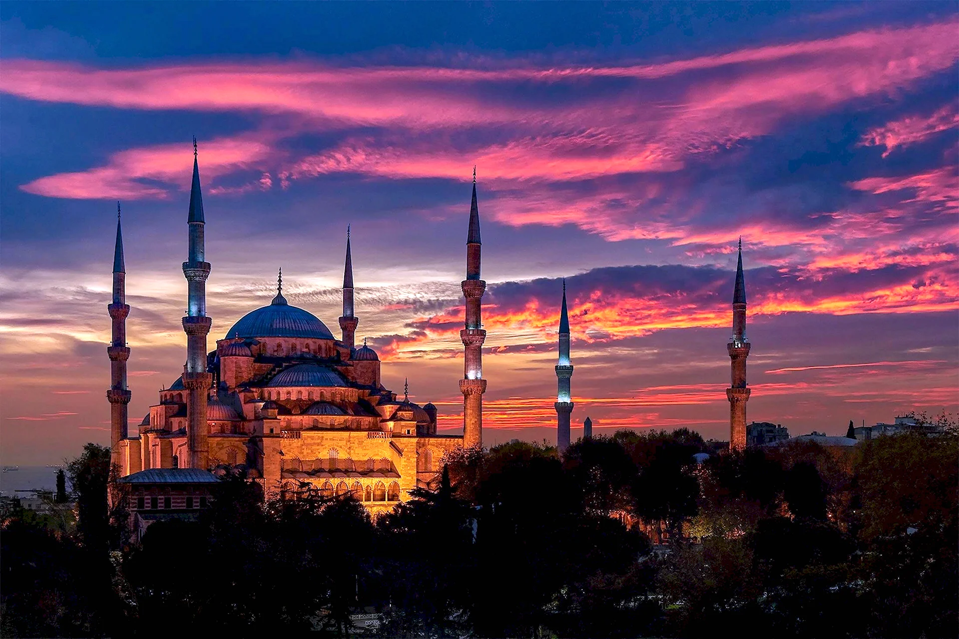 Закат Стамбул минарет мечети