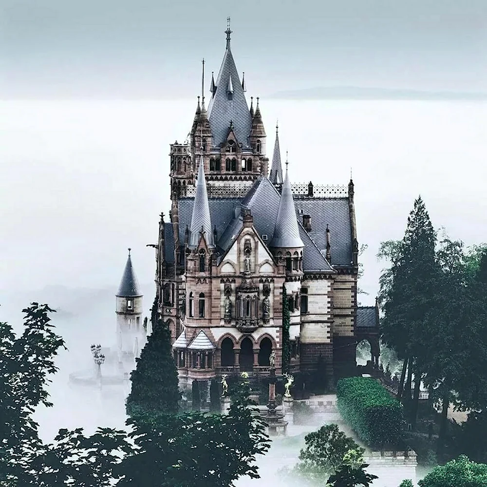 Замок дракона Германия