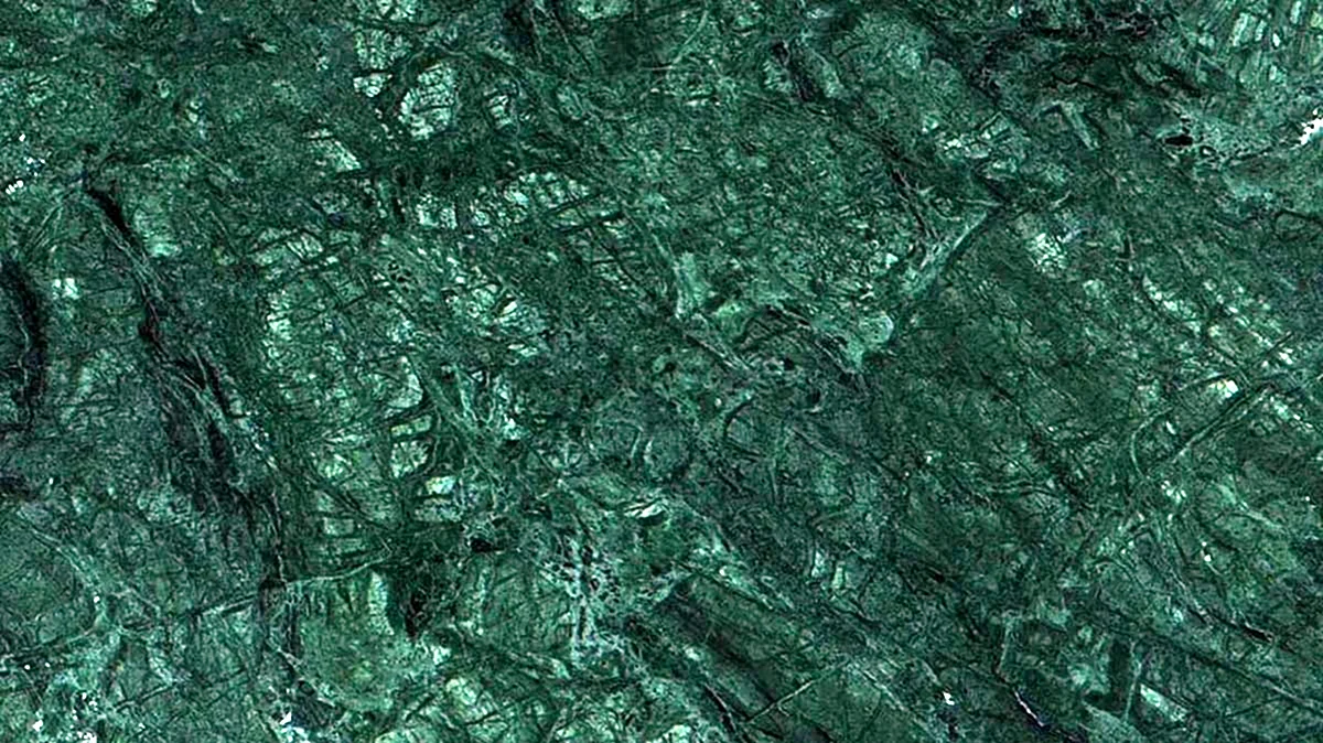 Зелёный мрамор камень