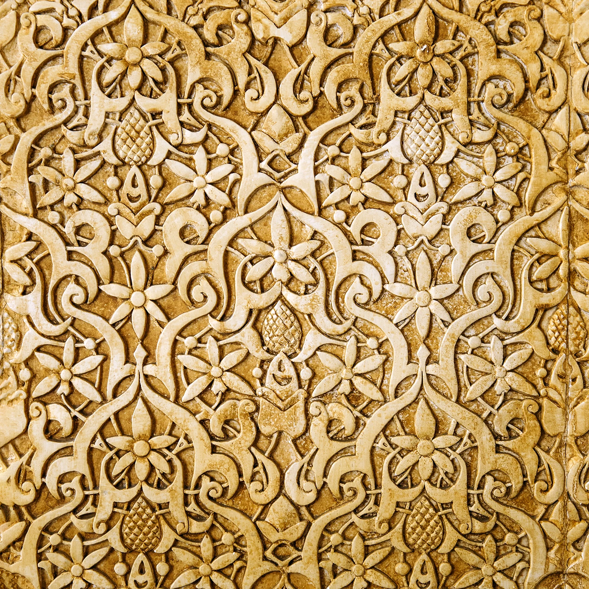 Золотой арабский орнамент